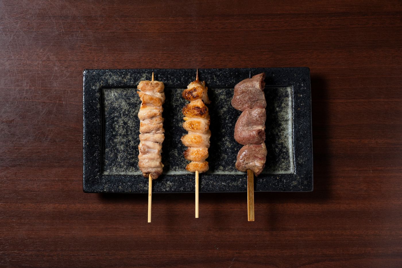 炭火酒処 いろどりの焼き鳥盛り合わせ